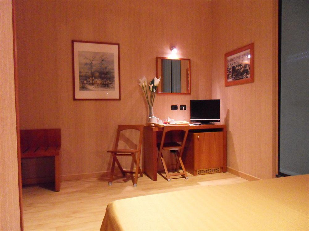Hotel Roxy Μιλάνο Εξωτερικό φωτογραφία
