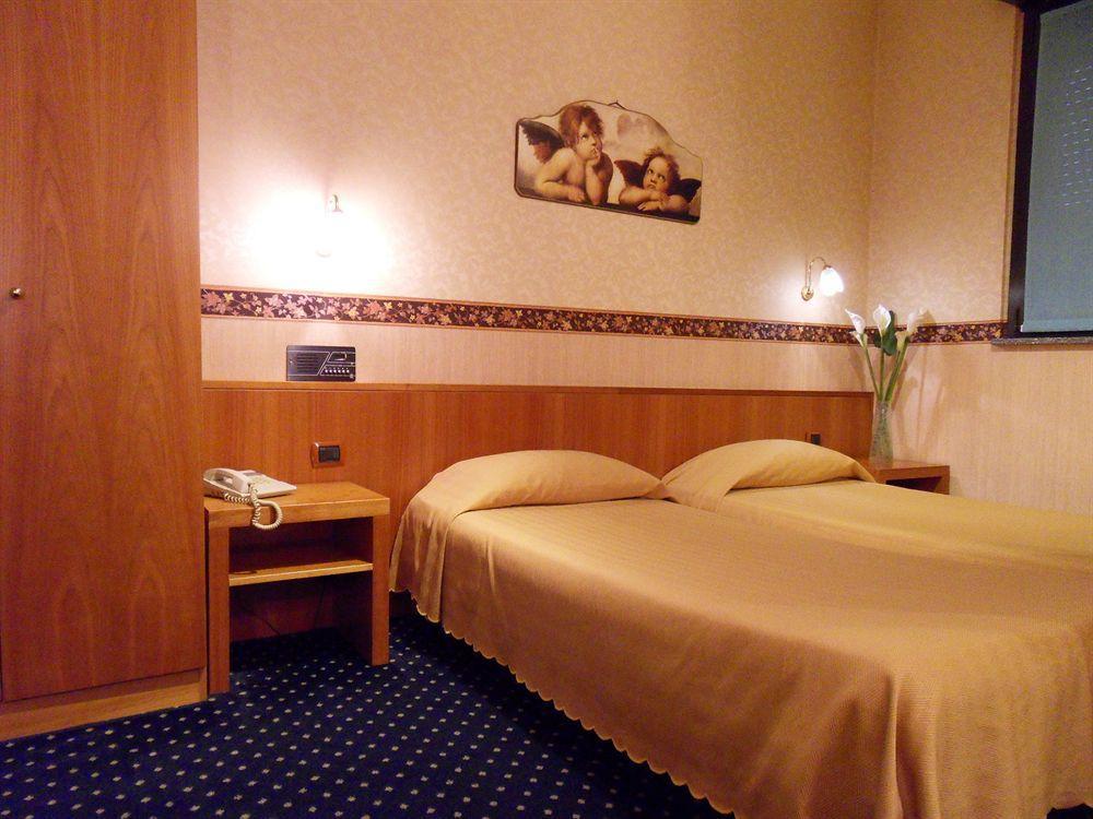 Hotel Roxy Μιλάνο Εξωτερικό φωτογραφία